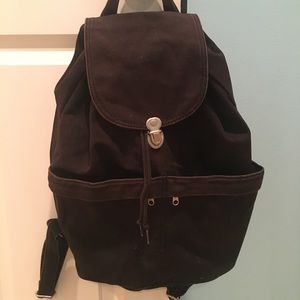 BAGGU black canvas backpack